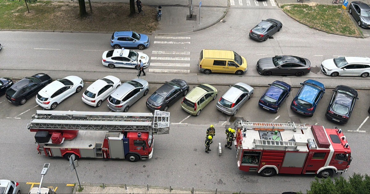 VIDEO U Zagrebu se iz stana počeo širiti dim. Vatrogasci izvukli ošamućenu osobu