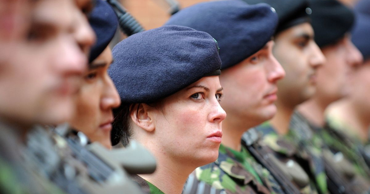 Četiri Britanke prijavile seksualno zlostavljanje u vojnoj školi za tinejdžere