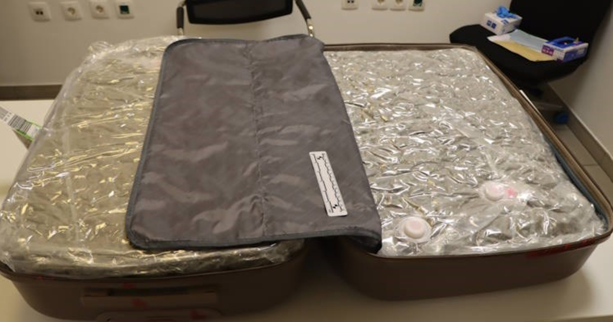 FOTO Španjolka sletjela u Zagreb s gotovo 15 kilograma droge u koferu