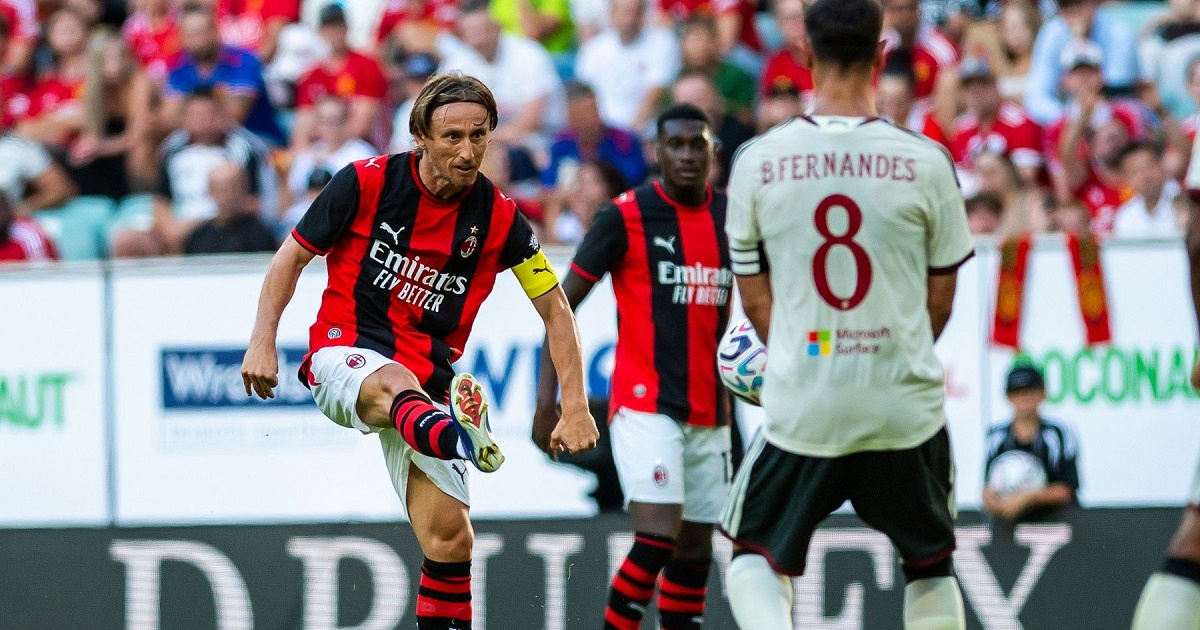 VIDEO Kapetan Modrić u savršenoj akciji Milana. Gol Unitedu nakon 23 dodavanja