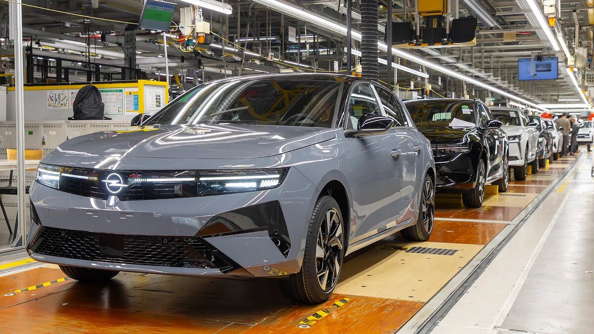 Opel ulaže milijardu eura: Nova Astra i Corsa na platformi S