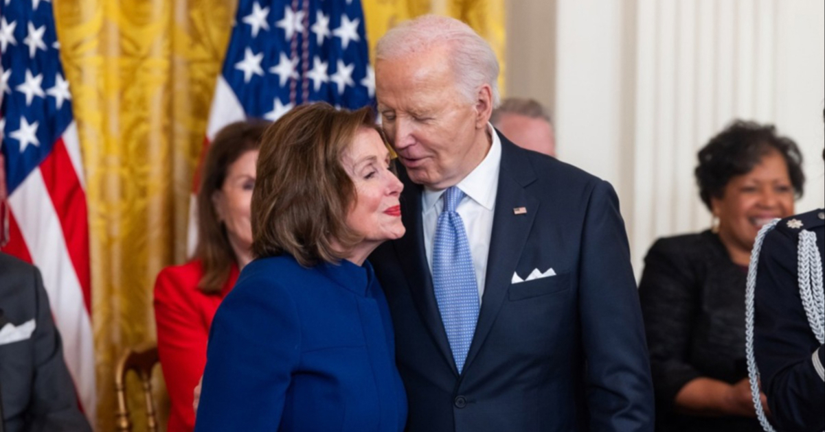 Nancy Pelosi: Oni koji su znali za Bidenovo stanje trebali su djelovati