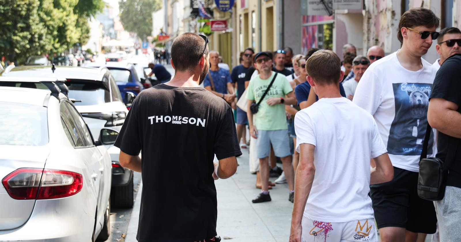 Puni hoteli oko Vukovara zbog Thompsona. Najjeftinije je uzeti sobu u Srbiji