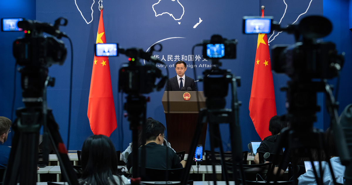 Peking ljut zbog Trumpovih sankcija protiv pet kineskih firmi