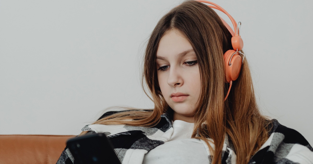 Uspoređivanje na mrežama šteti mentalnom zdravlju adolescenata