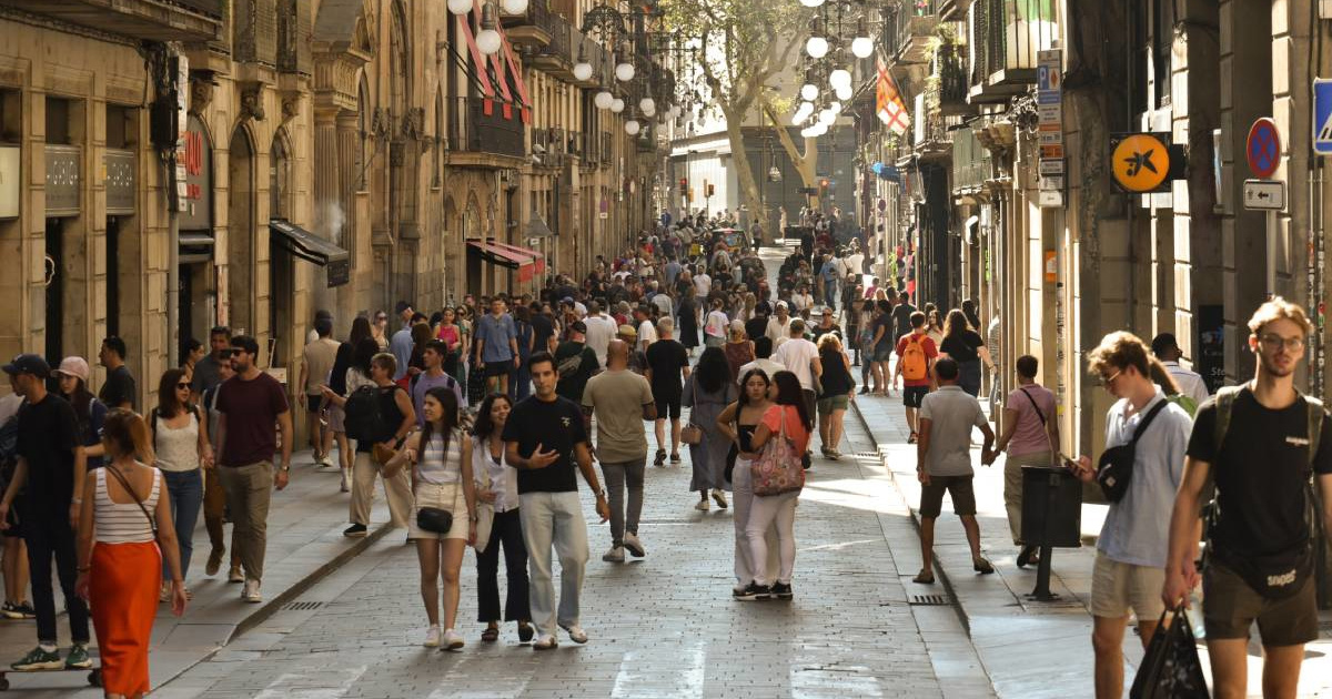 Idete u Barcelonu? Zbog kupaćeg kostima mogli biste platiti kaznu do 300 eura