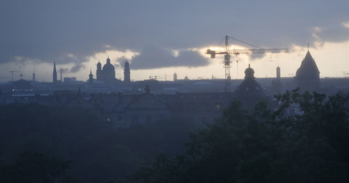 Snažne oluje pogodile Njemačku. Na ženu palo drvo, poginula je