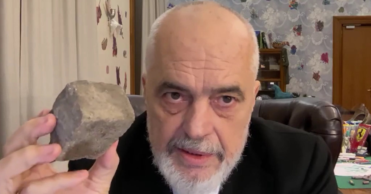 Edi Rama: Neutralizirali smo dron s eksplozivom. Trebao je pogoditi zgradu Vlade