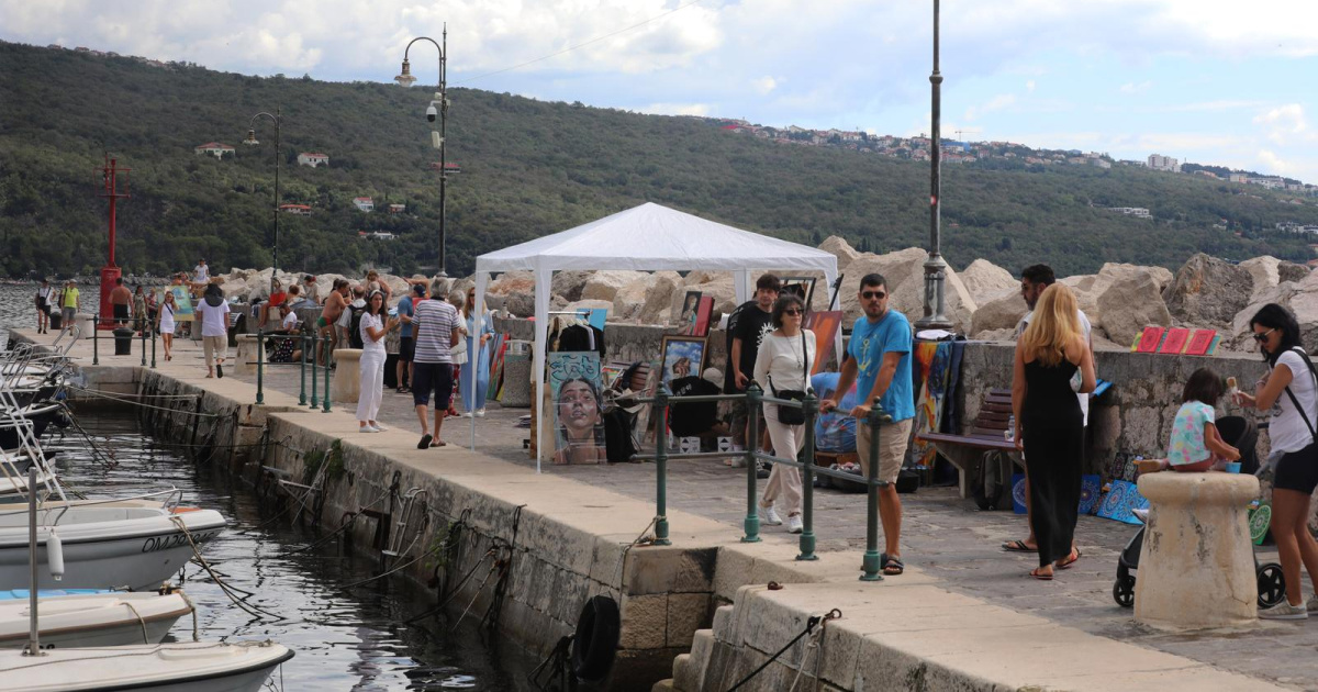 Slikari stižu u Volosko na Mandrać. Glavna nagrada je 3000 eura