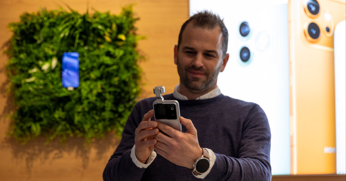 U Splitu predstavljen HONOR Robot Phone s kamerom koja sama prati pokrete