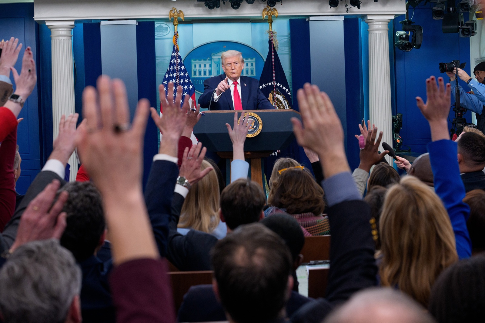 CNN, MS NOW i Politico dopunili tužbu protiv Trumpove zabrane za medije