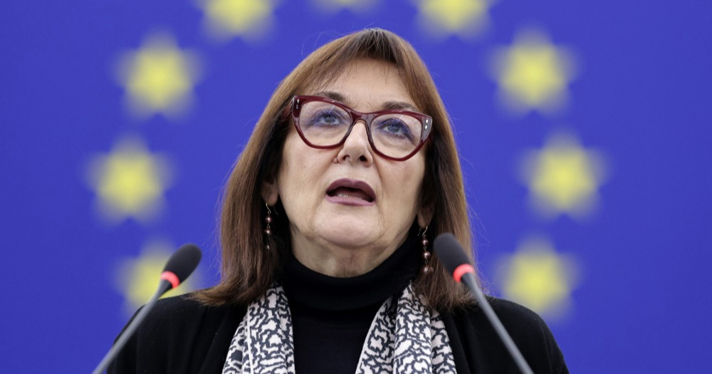 Dubravka Šuica poslana da riješi krizu u Španjolskoj hahahahahaha