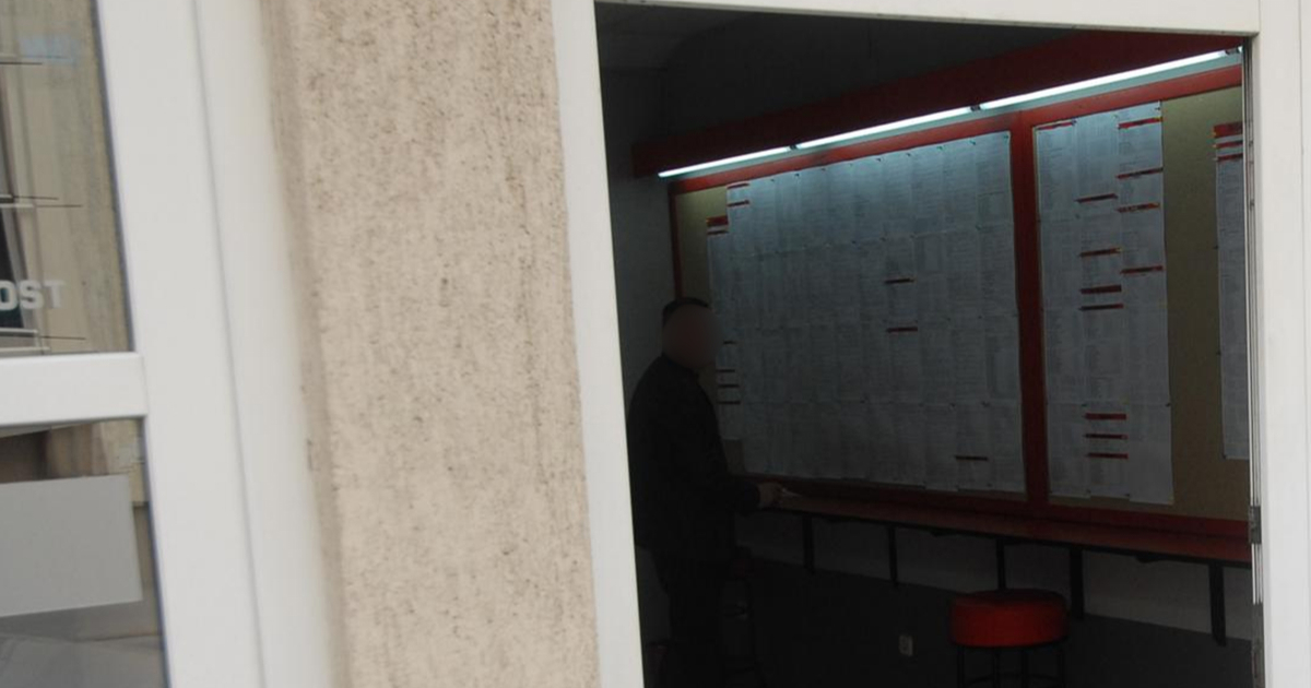 Naoružan opljačkao kladionicu u Zagrebu. Tražio novac i od posjetitelja, ovaj odbio dati