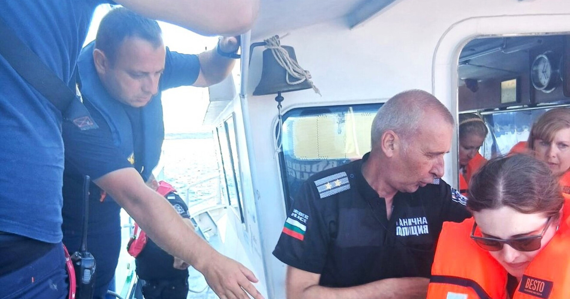 VIDEO Na Dunavu u Rumunjskoj se nasukao putnički brod, evakuirano 186 putnika