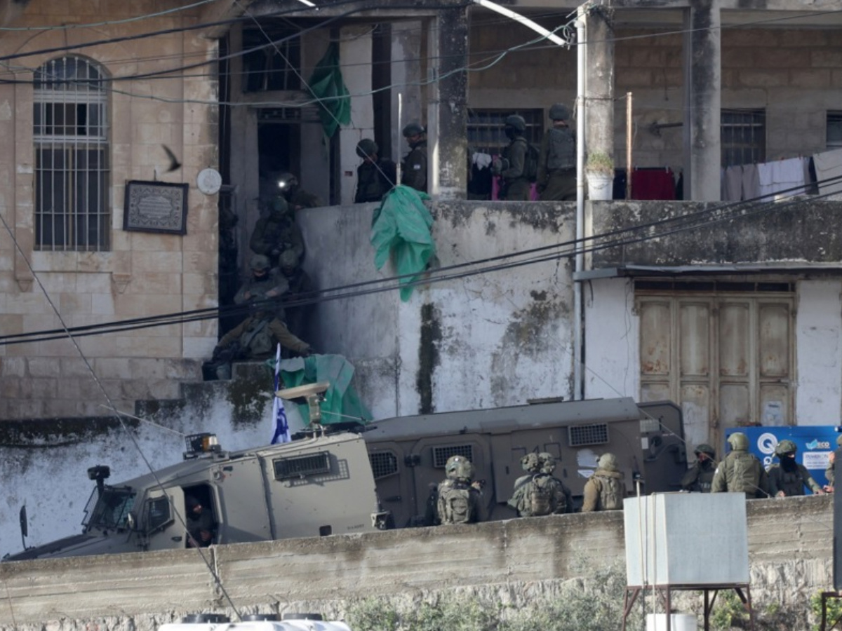 Izraelske snage buldožerima srušile 40 palestinskih trgovina kod Jeruzalema