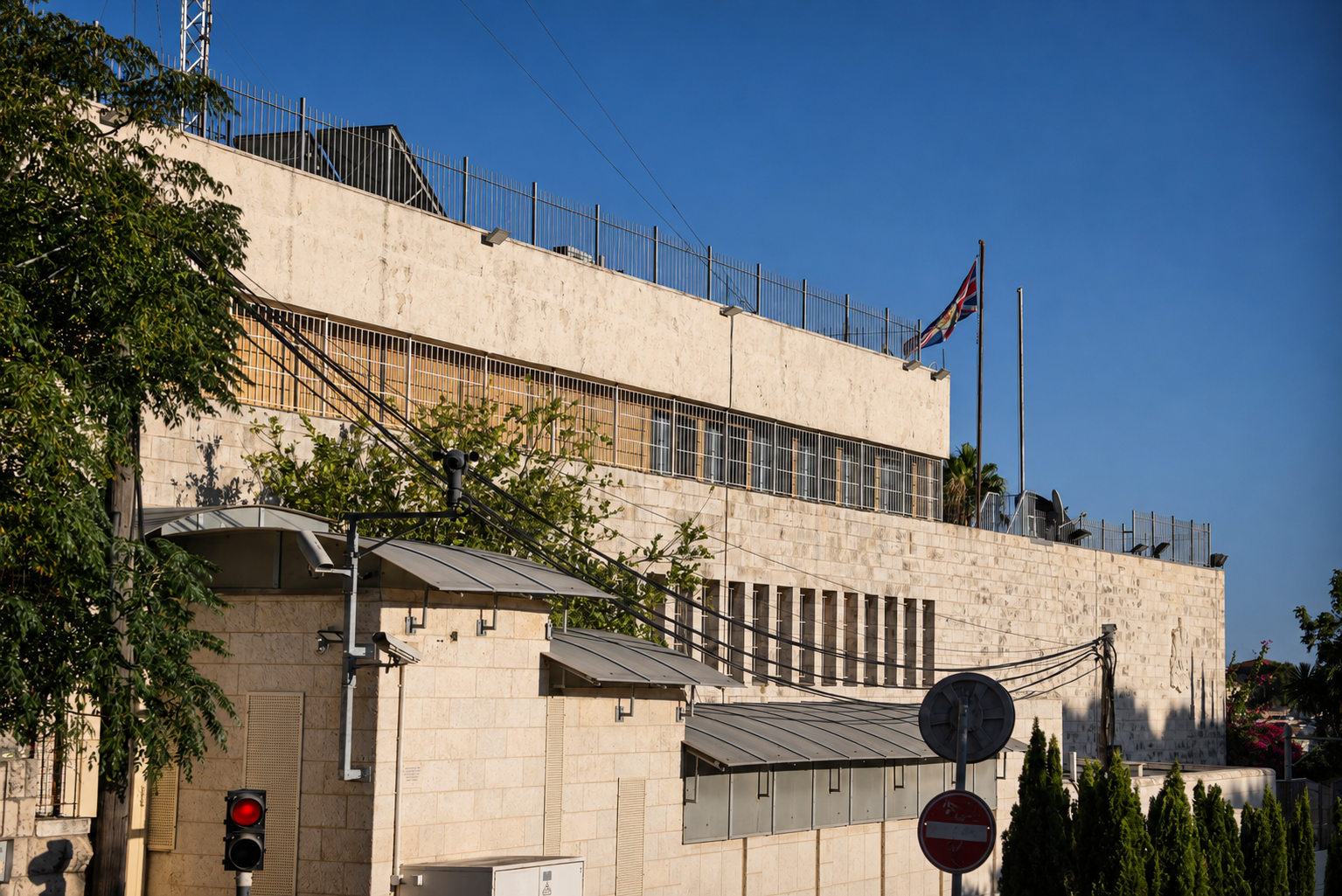 Izrael bijesan na Britaniju, zatvara im konzulat
