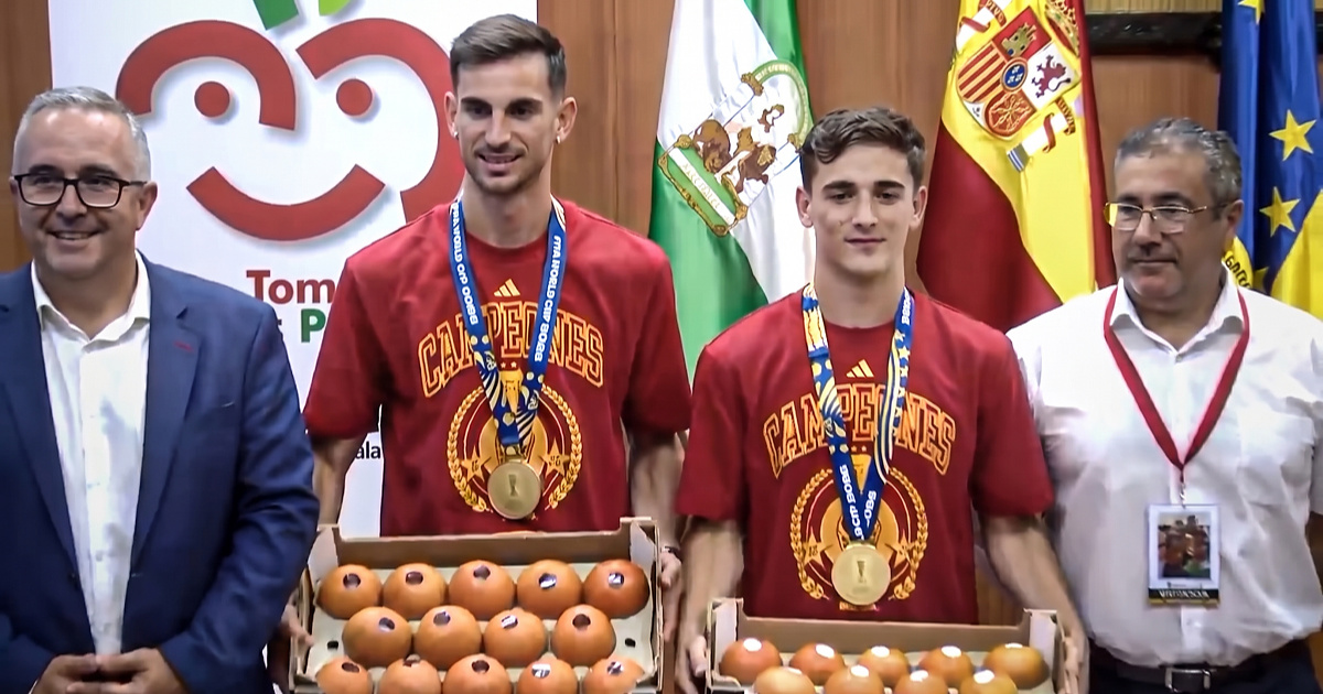 VIDEO Zašto su Gavi i Fabian Ruiz dobili 153 kg rajčica?
