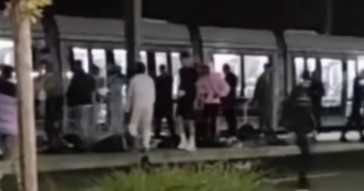 VIDEO Rus autom pokosio pješake u Francuskoj. Jedna osoba poginula, deset ozlijeđenih