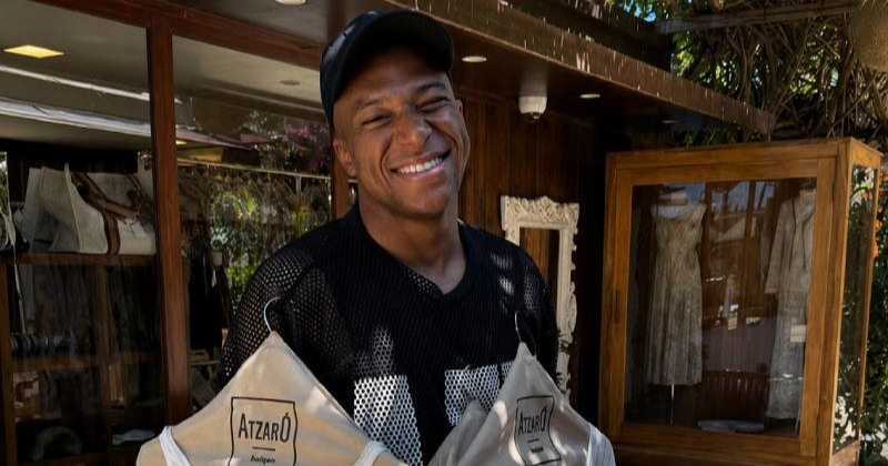 Marca: Mbappe se pretvorio u vješalicu za odjeću svoje djevojke