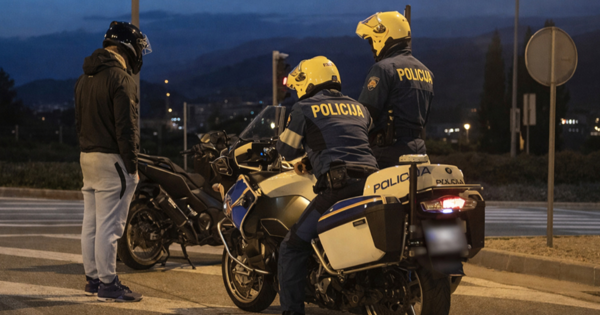Noćna akcija policije u Splitu. Izvanredni tehnički pregled palo 30 vozila