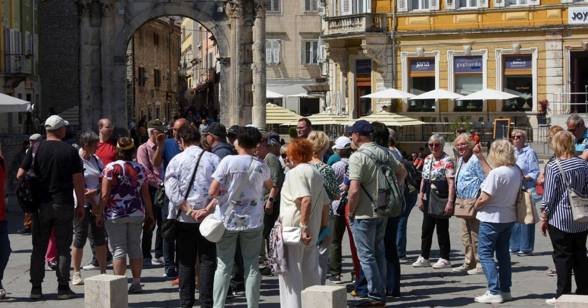 HTZ: U prvih 5 mjeseci 7% više noćenja, no interes za srpanj