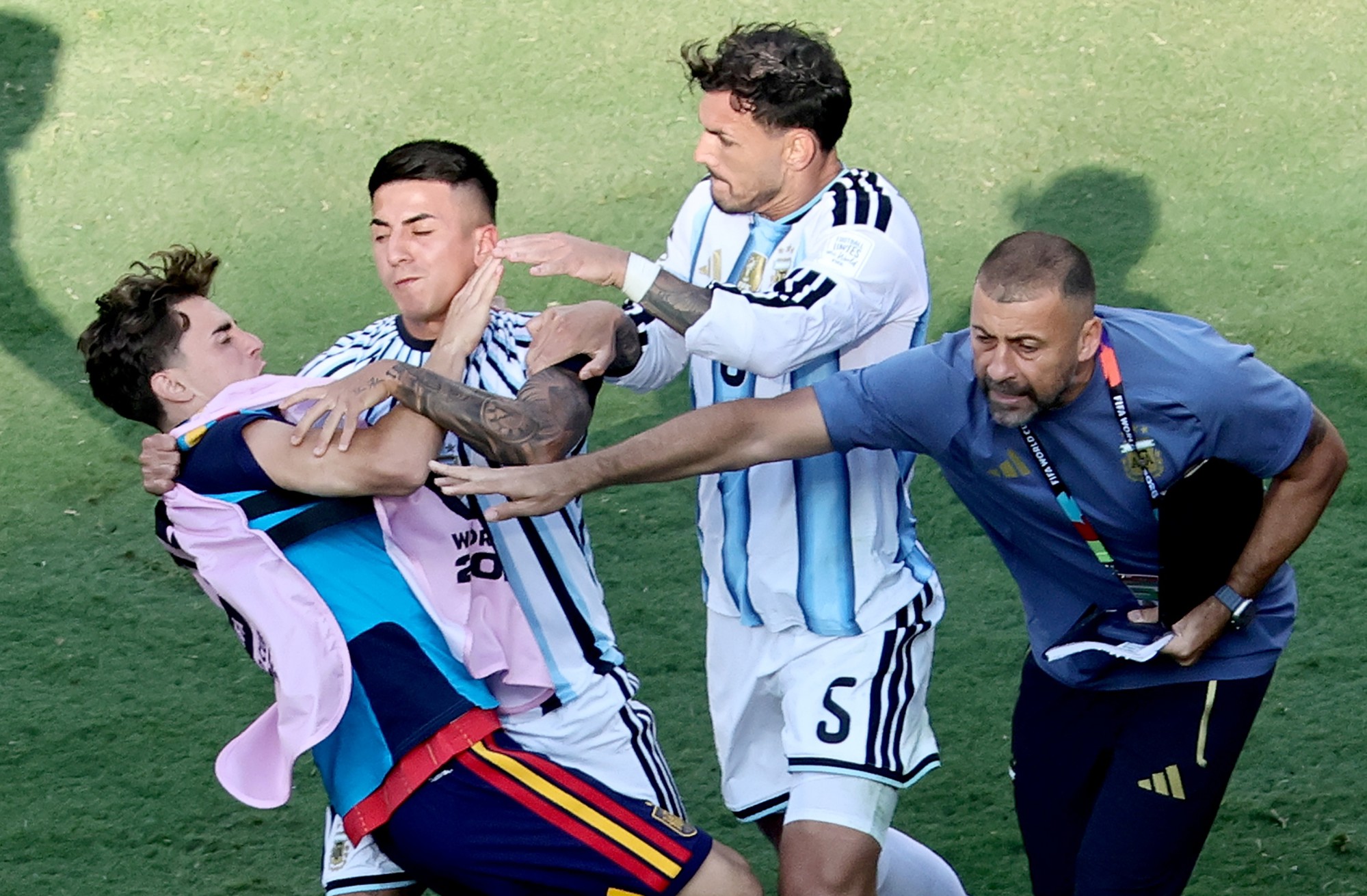 Top transferi: Paredes u iznenađujućem transferu dolazi u Europu?