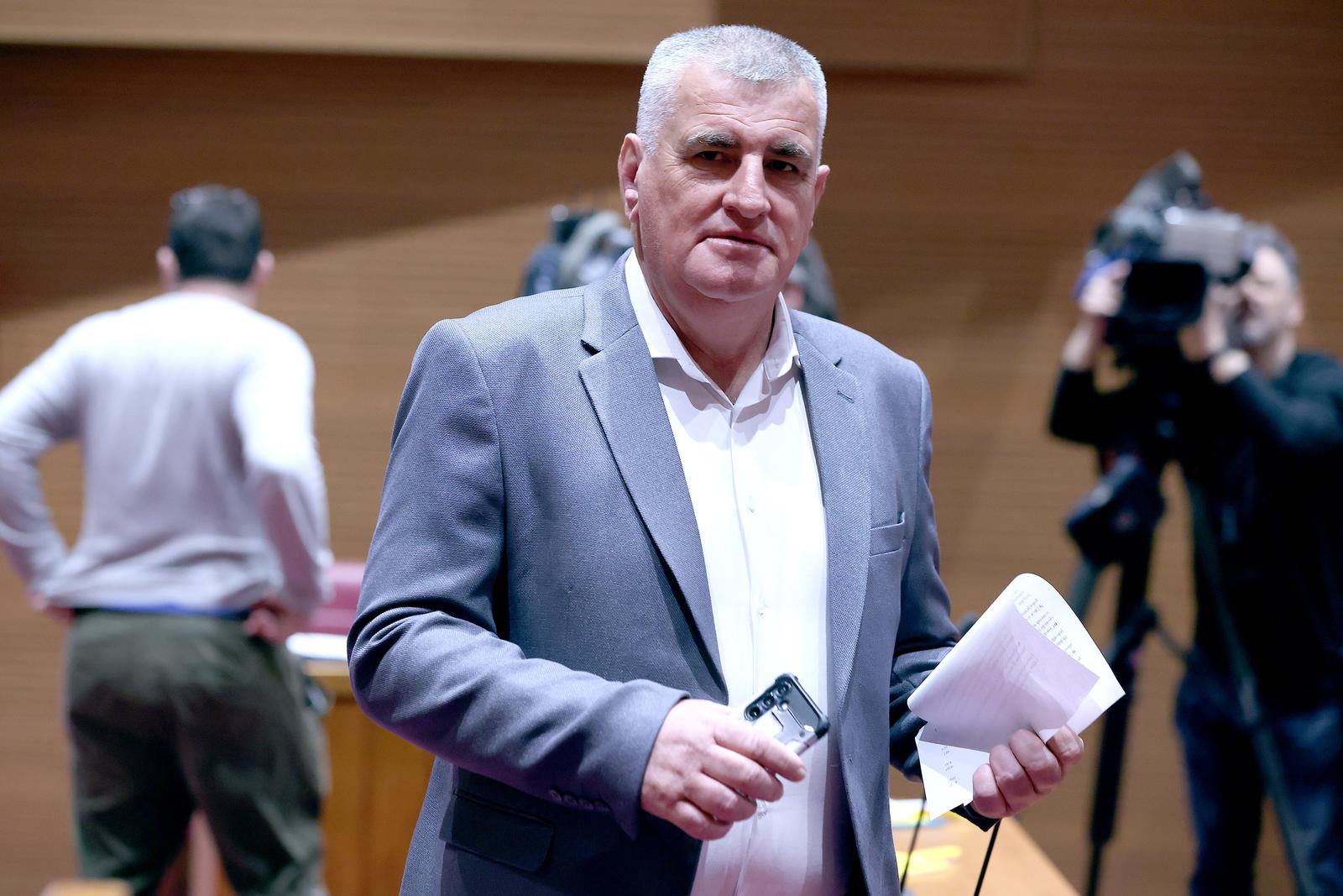 HDZ-ovac objavio koliko imamo birača. Bulj: To izvješće može
