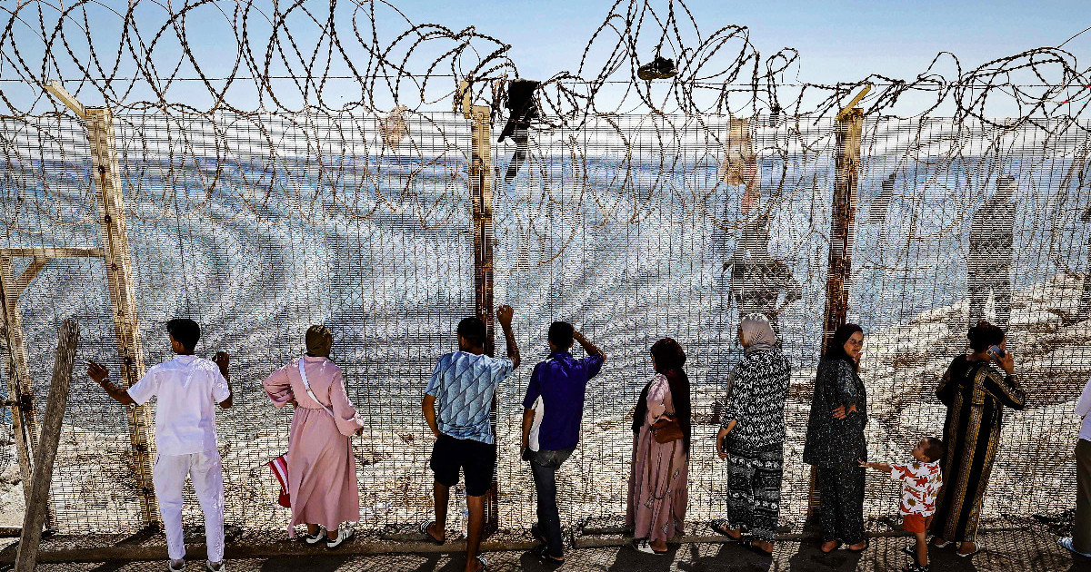 Maroko: Spremni smo pomoći u povratku maloljetnika koji su stigli u Ceutu