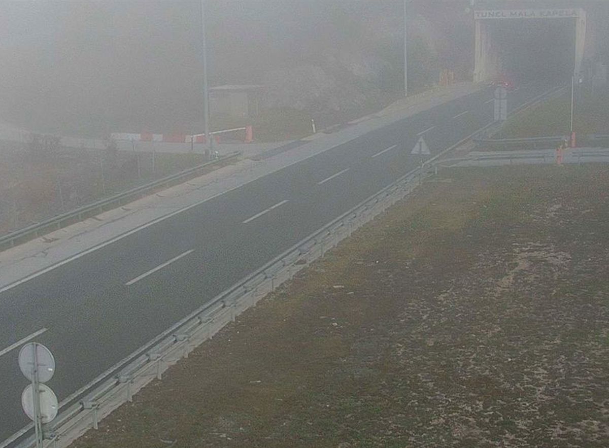 Magla u unutrašnjosti. Ponegdje otežan promet zbog radova