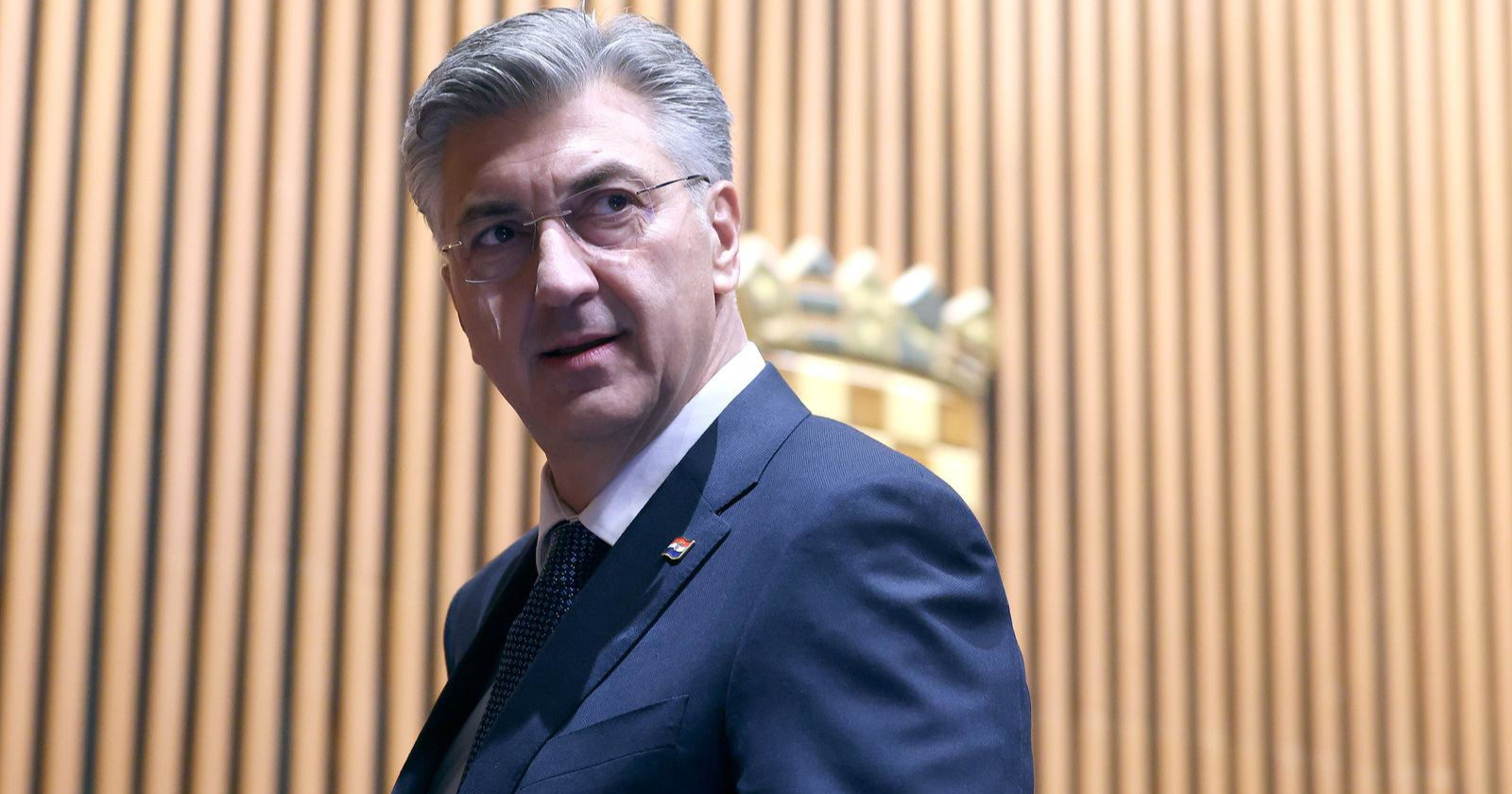 Gong: Vlada koristi službene stranice za napade na oporbu