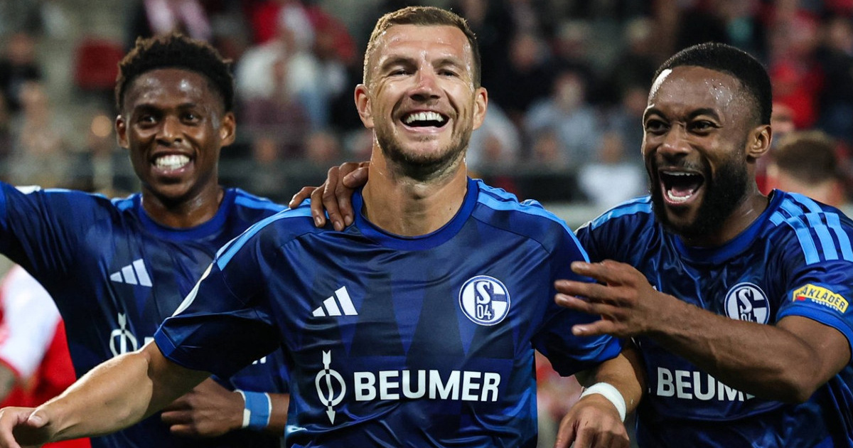 VIDEO Džeko ušao s klupe i spasio Schalke blamaže. Zabio dva gola i asistirao