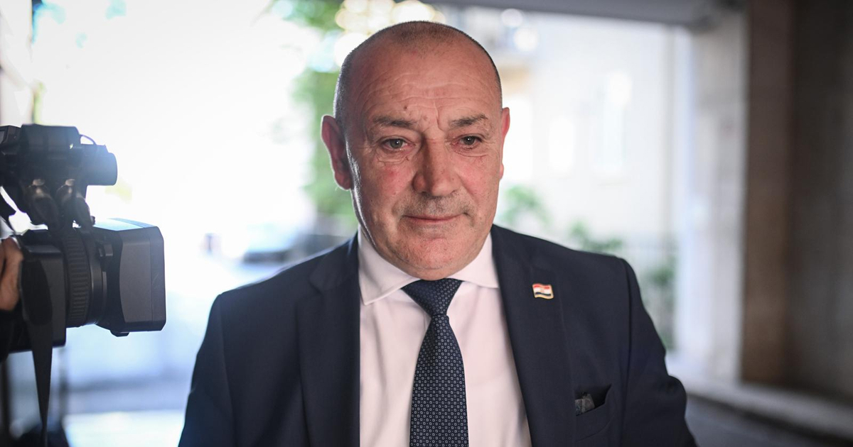 Medved pozvao na obilježavanje postrojavanja ZNG-a. Održat će se koncert kod fontana