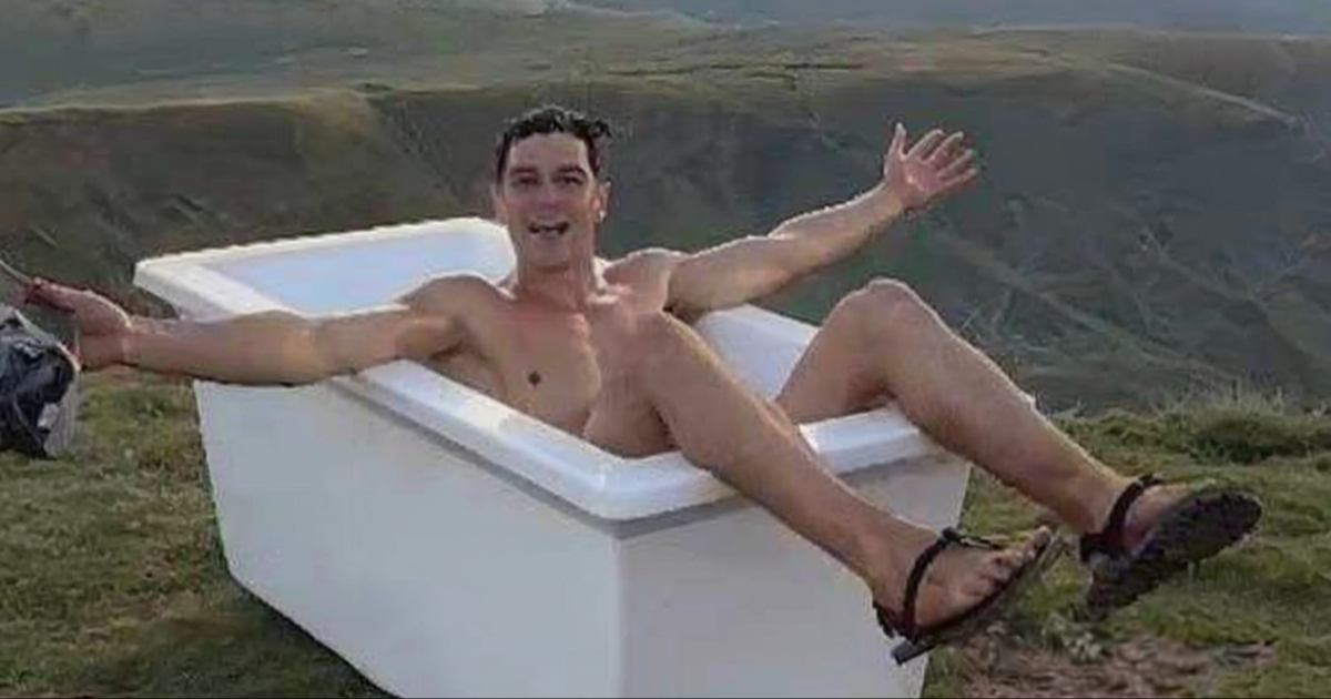 Influencer ostavio kadu na vrhu planine u Walesu. Prijeti mu ogromna kazna