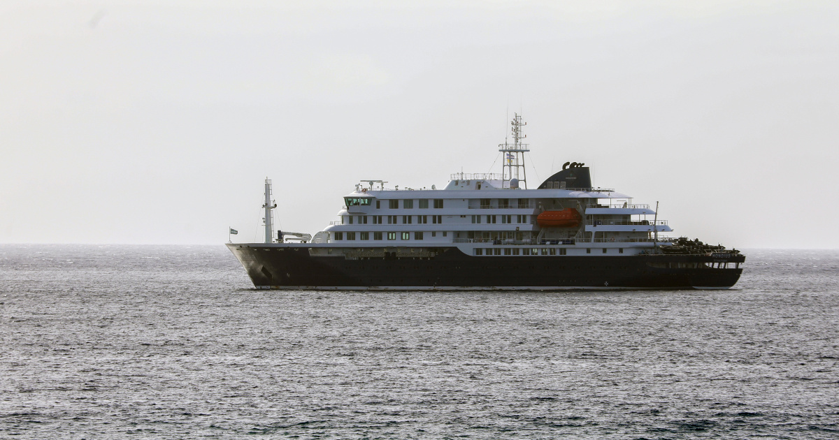 FOTO Kruzer s hantavirusom stigao na Tenerife. Kreće složena operacija