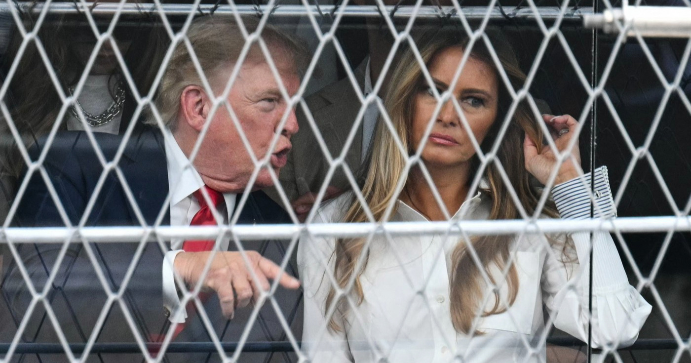 Ljudi misle da su se Trumpovi posvađali u javnosti, oglasila se čitačica s usana