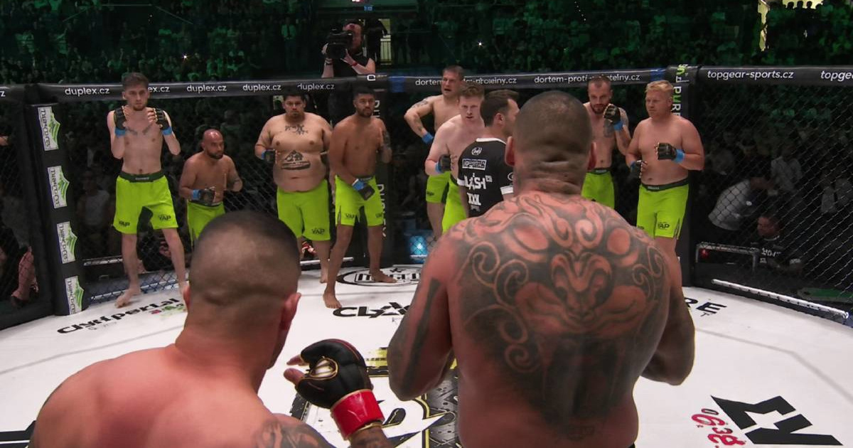 Pogledajte ludu MMA borbu osmorice protiv dvojice. Završila 