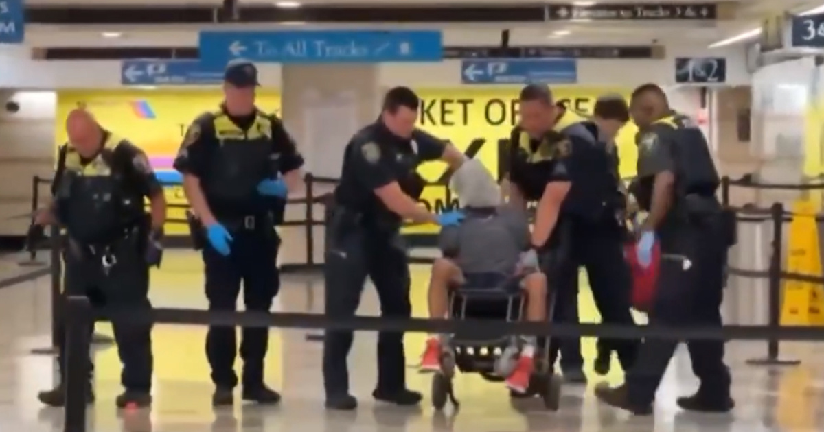VIDEO Nožem ranio šestero ljudi na njujorškoj željezničkoj p