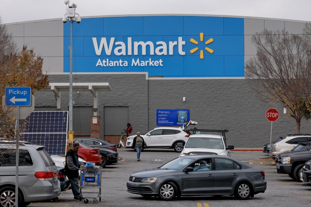 Walmart dobio gotovo 3 milijarde dolara povrata od Trumpovih carina