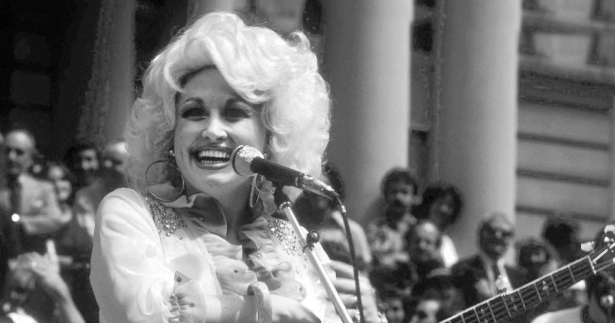 Deset hitova po kojima ćemo pamtiti Dolly Parton
