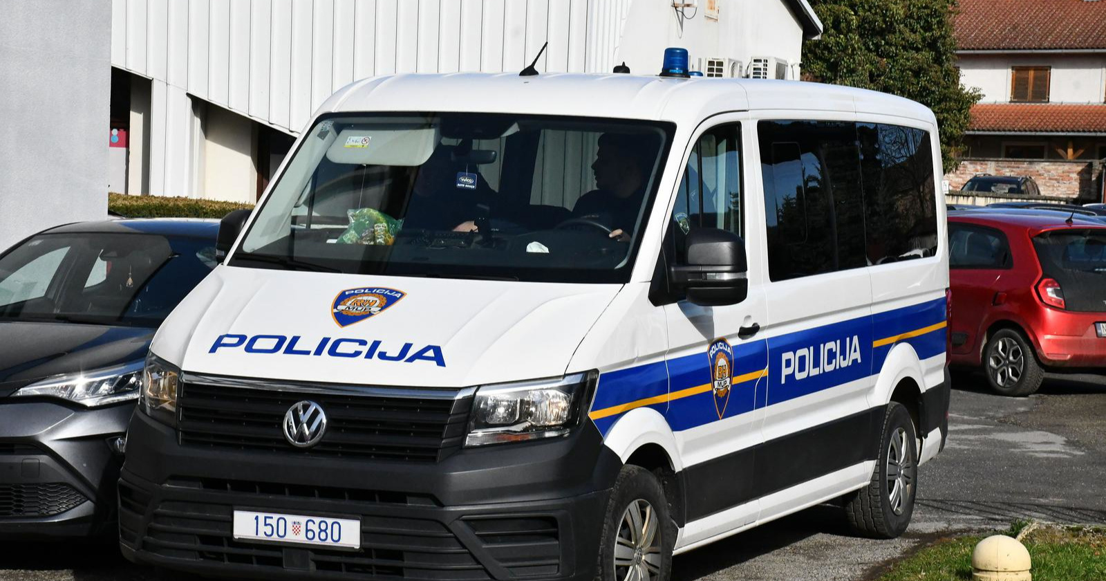 Švercali plinske spremnike iz Srbije u Hrvatsku. Prodavali ih po 300 eura komad