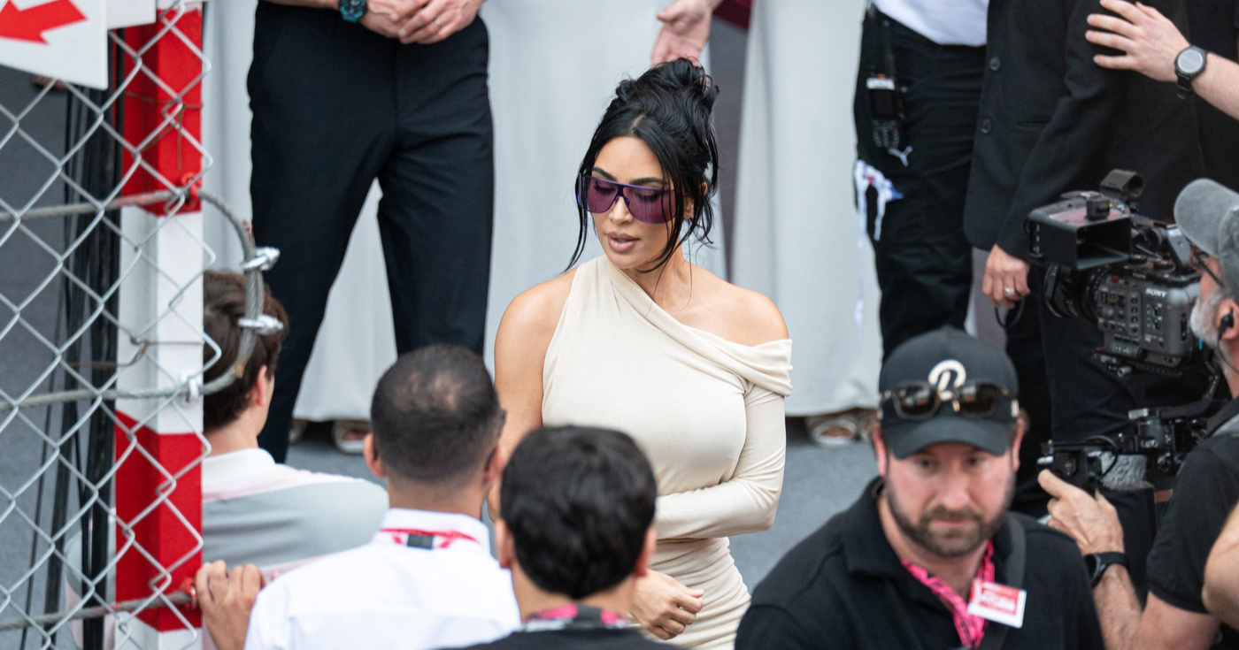 Kim Kardashian poprskali šampanjcem na F1 u Monaku, ljudi je