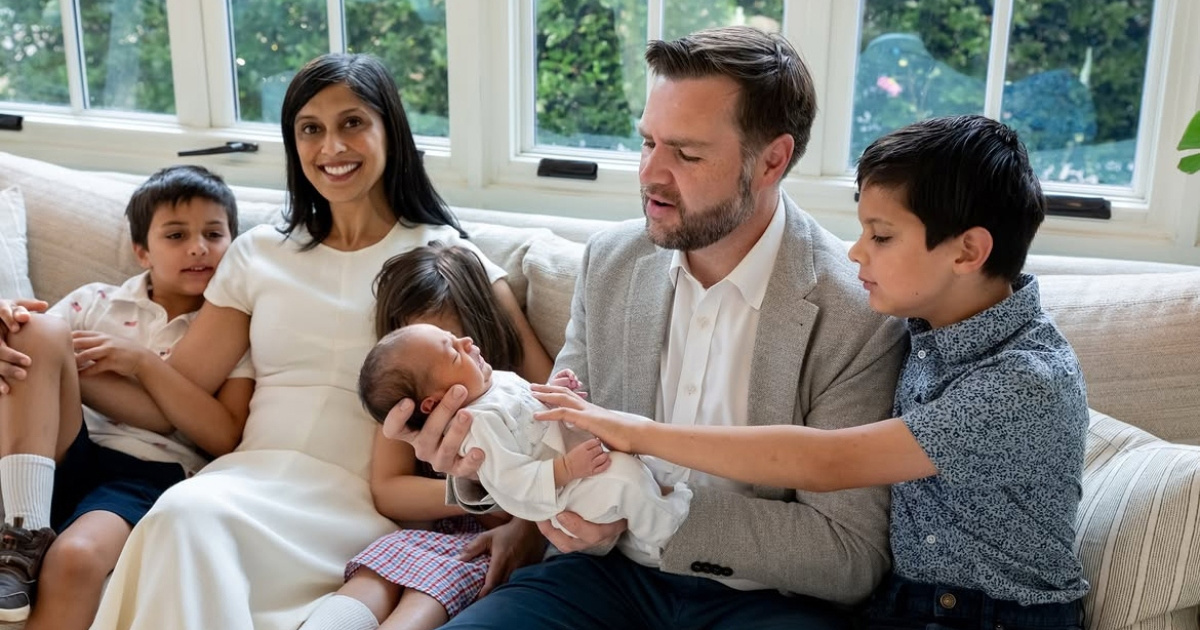 JD Vance i supruga objavili prve fotografije četvrtog djeteta