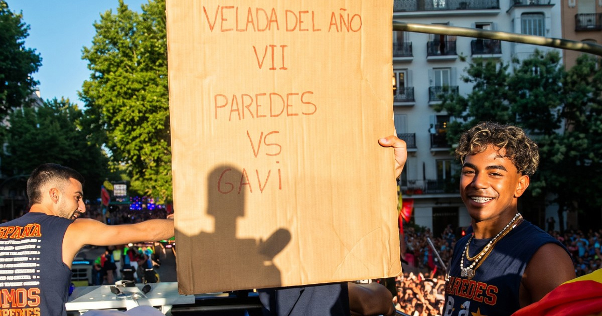 Transparent s proslave Španjolske je hit na društvenim mrežama. "Paredes vs Gavi"