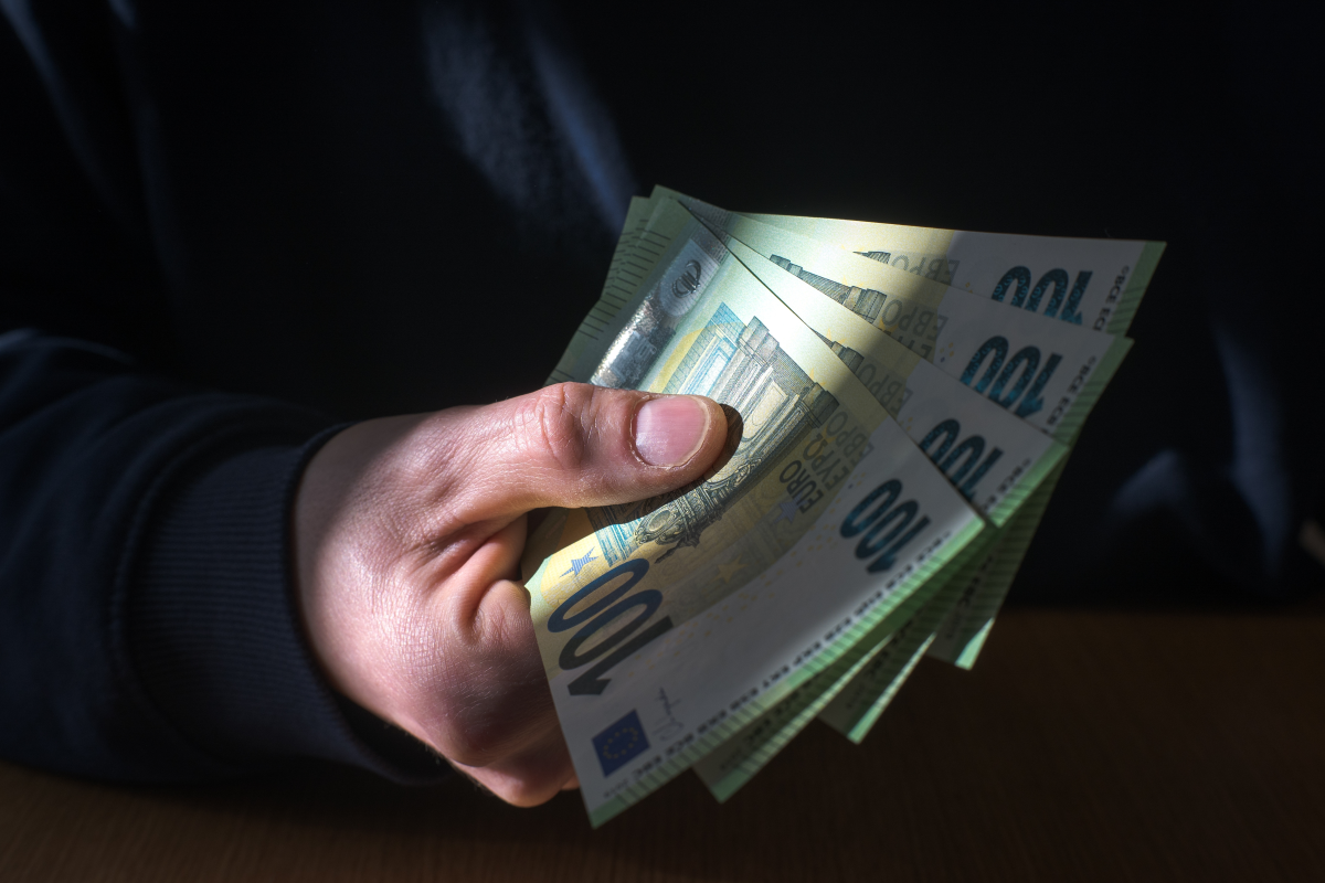 Kad poslodavac traži od zaposlenika "višak" nazad, možda vam uzima vaš povrat poreza