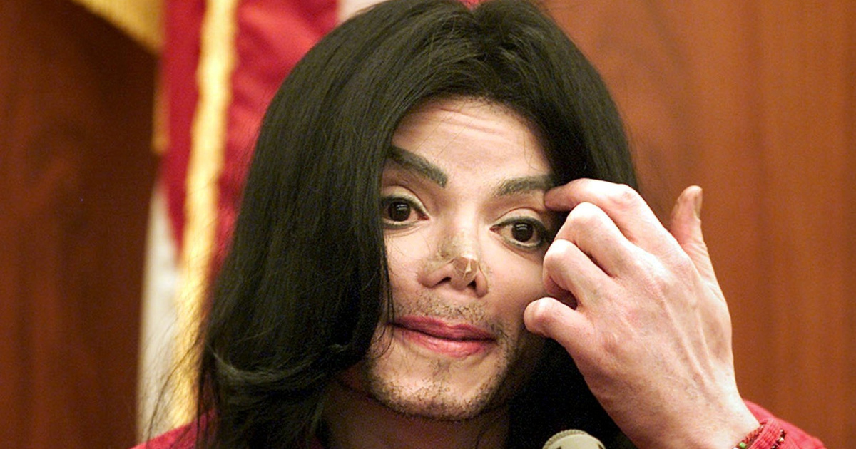 Bivši tjelohranitelj otkrio zašto je Michael Jackson nosio traku na nosu