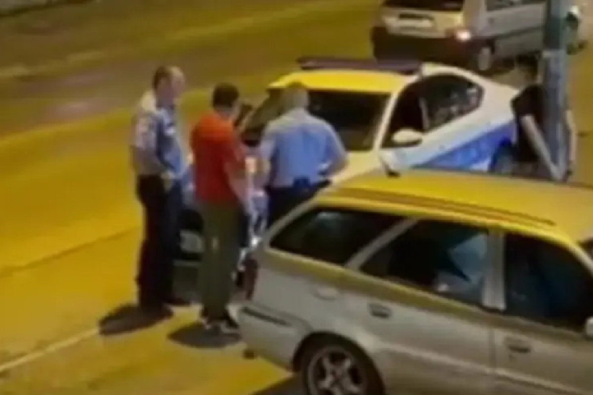 Muškarac u Banjoj Luci vezao sina za banderu, uhitila ga pol