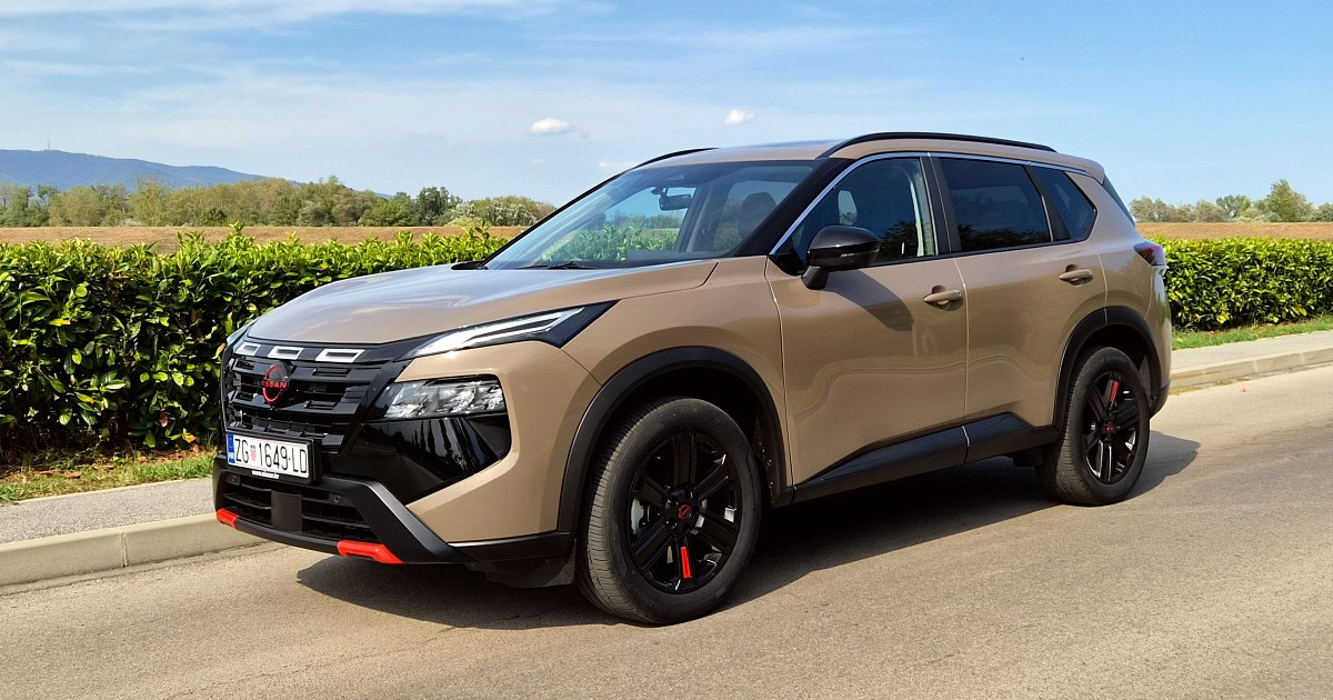 Vozili smo obnovljeni Nissan X-Trail: Krstarica s pokrićem