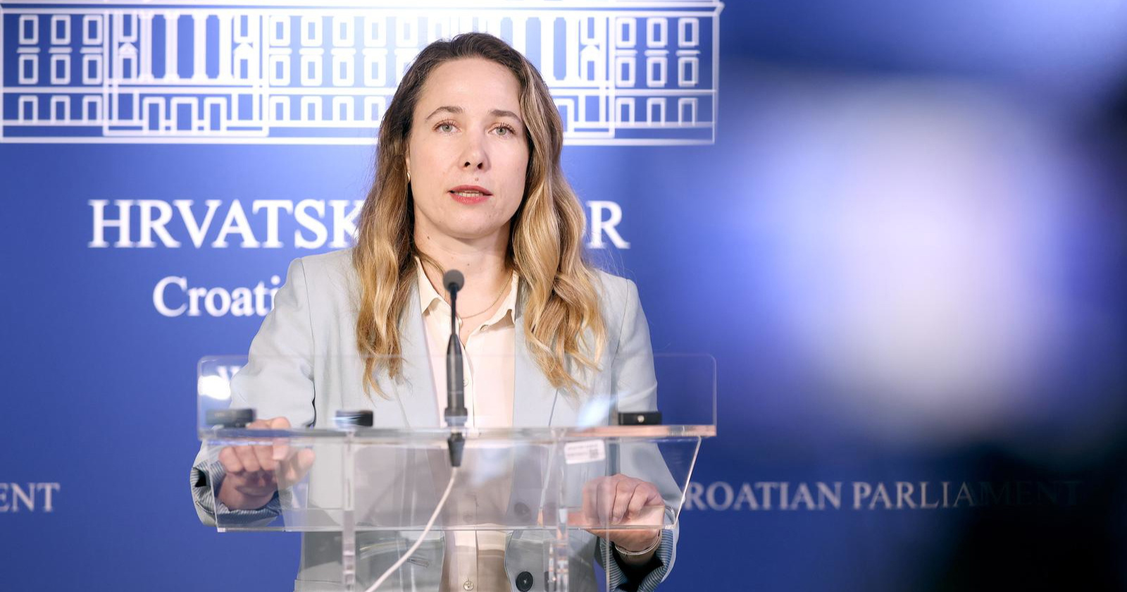 Selak Raspudić službeno od Milanovića zatražila izvanrednu sjednicu Sabora