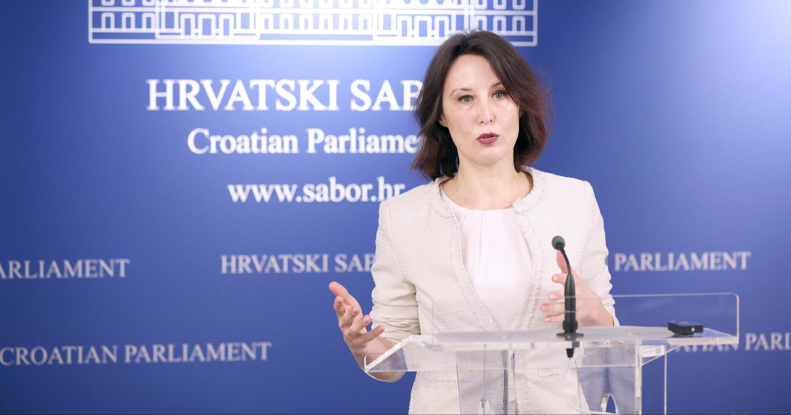 Dalija Orešković vladajuće nazvala "nevinim Pavelićevim tratinčicama"
