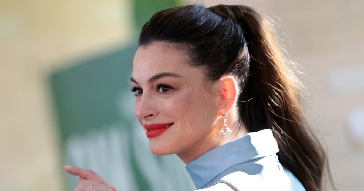 Anne Hathaway nosi najpoželjniju manikuru ljeta